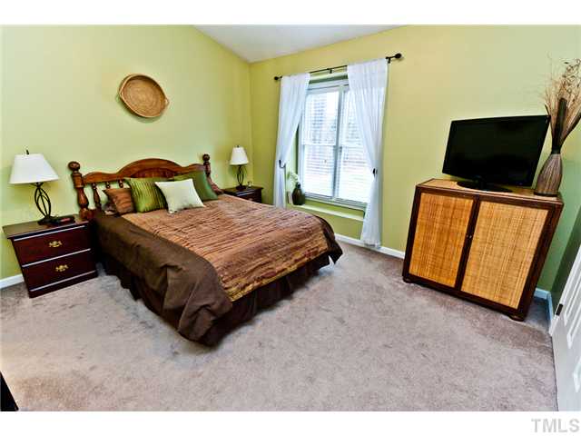 Good Sized Master Suite that you have to see in Person!!