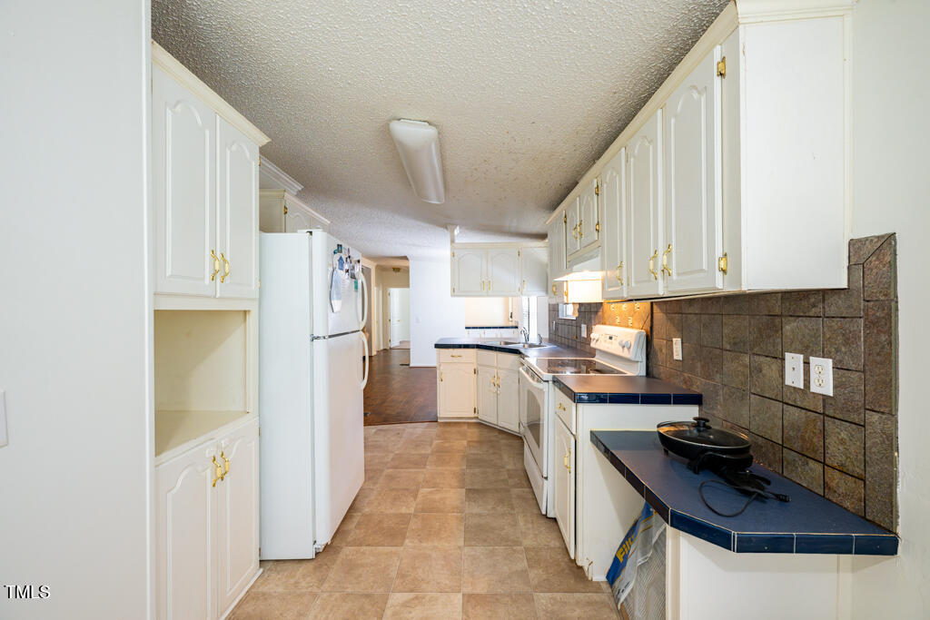 4800 Rabbit Run Drive Haw River, NC 27258 - Photo 13 of 33 NZ8_5336-HDR