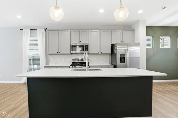 $2,200 | 2925 Bolton Square Boulevard, Indianapolis, IN 46222