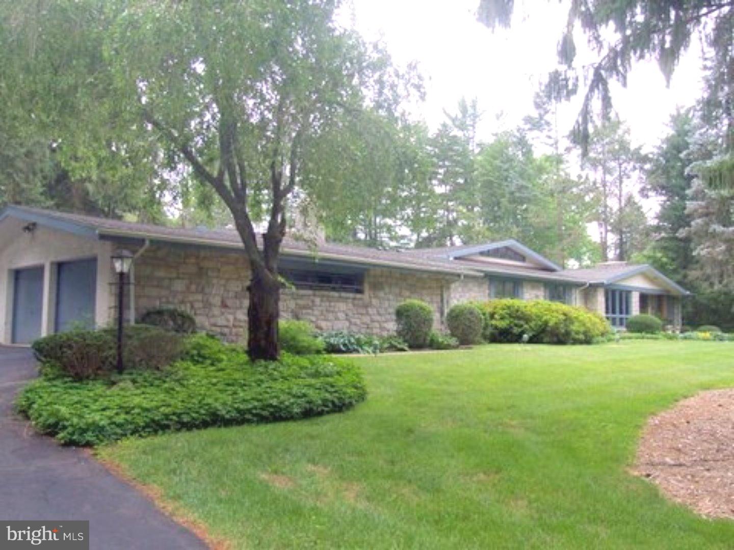 246 Keller Road Berwyn, PA 19312 - Photo 1 of 25