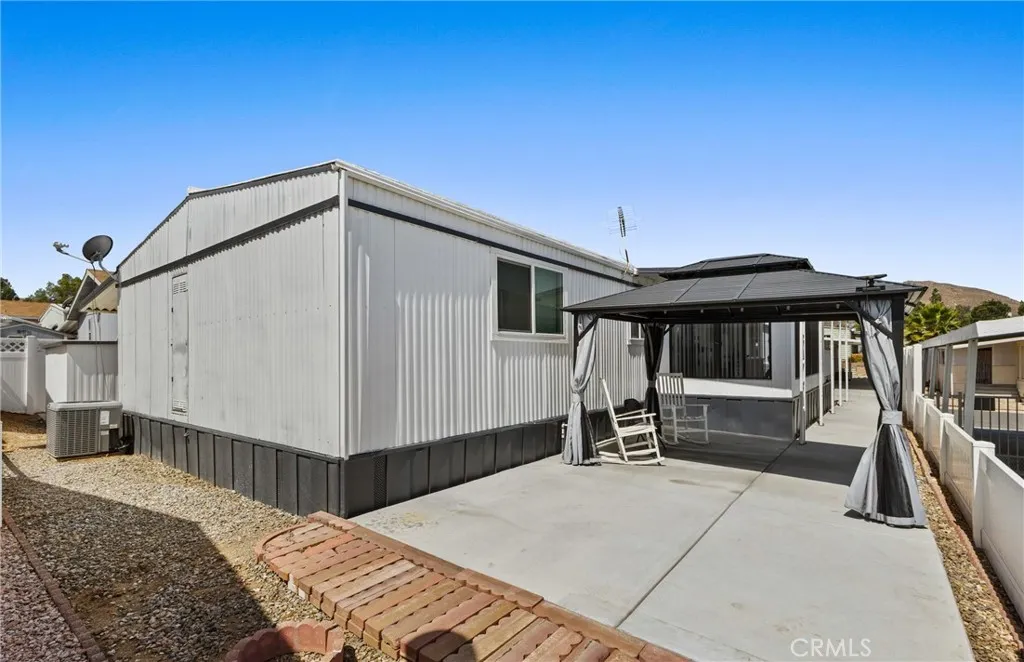 4000 Pierce Street, Unit 132 Riverside, CA 92505 - Photo 30 of 43 Rear View