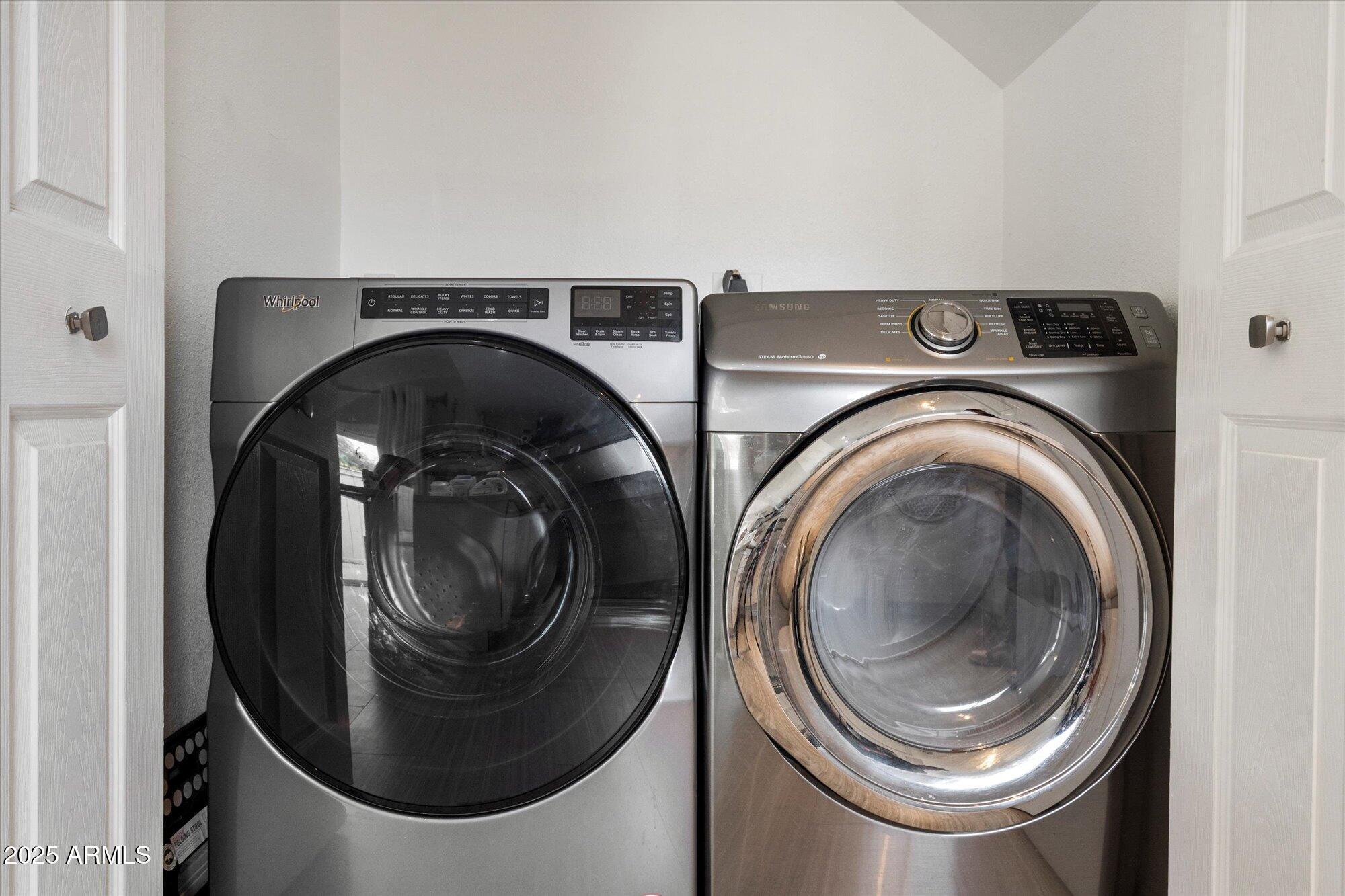 6005 North Granite Reef Road Scottsdale, AZ 85250 - Photo 19 of 19 a utility room with dryer and washer