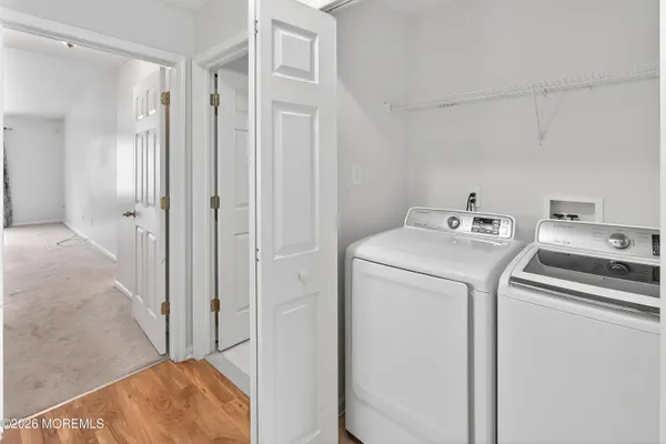 $575,000 | 18 Bridge Pointe Drive, Unit 18, South Amboy, NJ 08879
