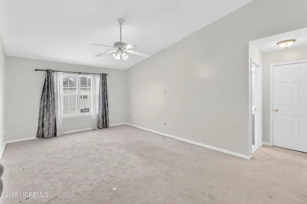 $575,000 | 18 Bridge Pointe Drive, Unit 18, South Amboy, NJ 08879