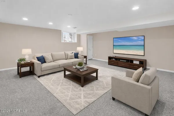 $575,000 | 18 Bridge Pointe Drive, Unit 18, South Amboy, NJ 08879