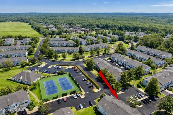 $575,000 | 18 Bridge Pointe Drive, Unit 18, South Amboy, NJ 08879