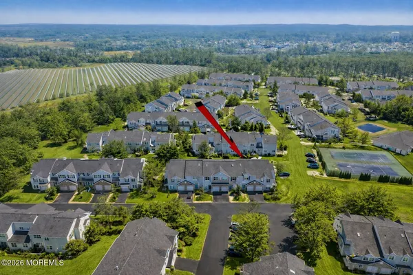 $575,000 | 18 Bridge Pointe Drive, Unit 18, South Amboy, NJ 08879