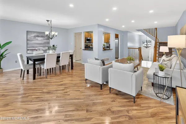 $575,000 | 18 Bridge Pointe Drive, Unit 18, South Amboy, NJ 08879