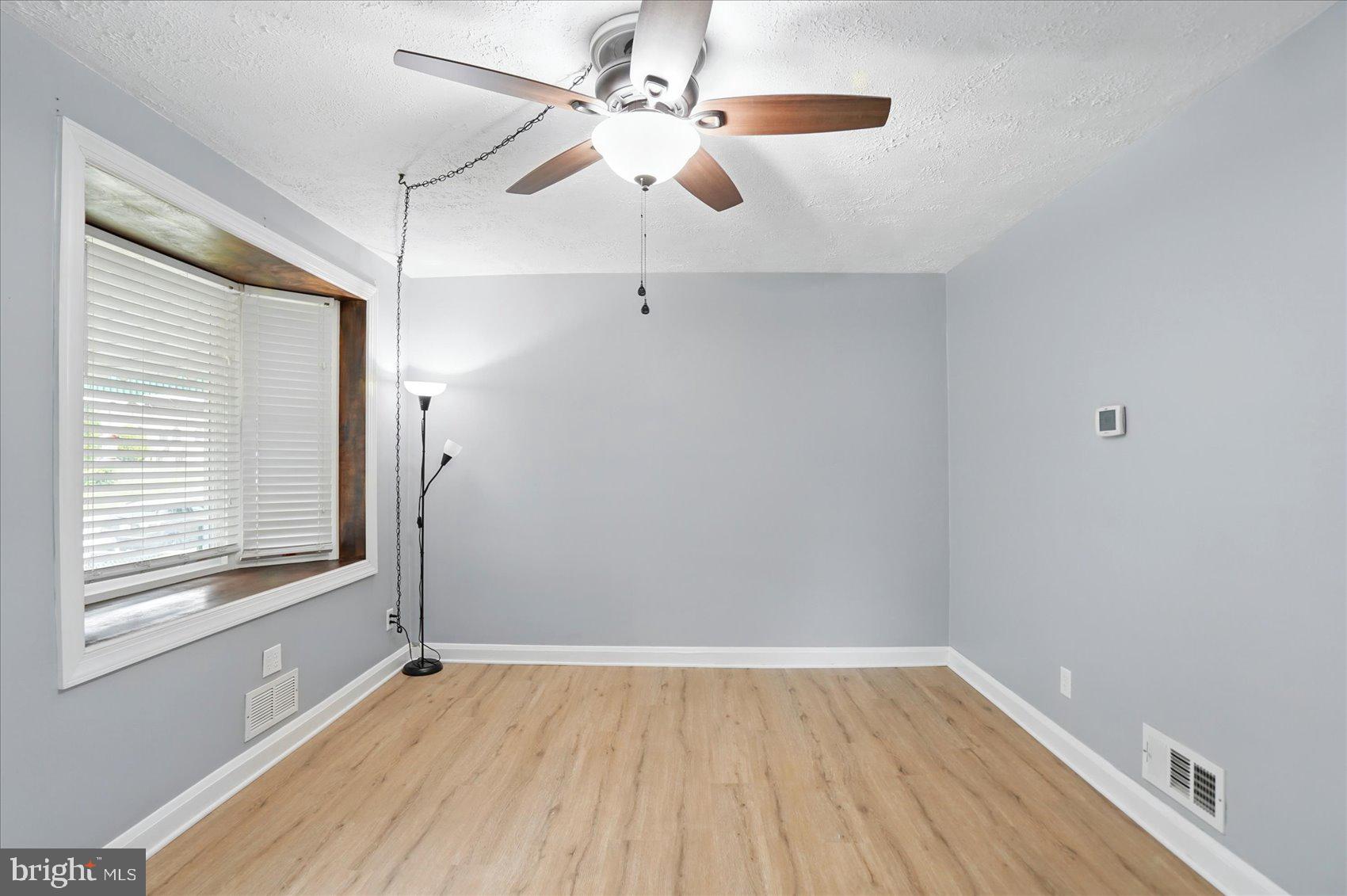 174 Orville Road Baltimore, MD 21221 - Photo 10 of 32 Gallery Image 10