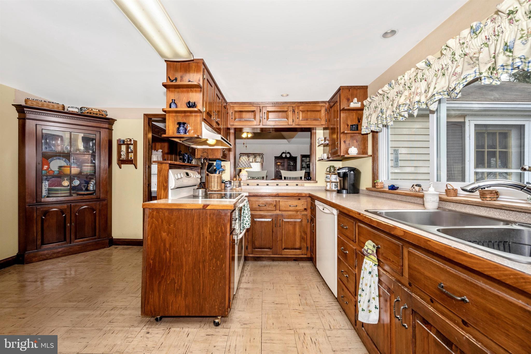 9602 Rocky Ridge Road Rocky Ridge, MD 21778 - Photo 13 of 47
