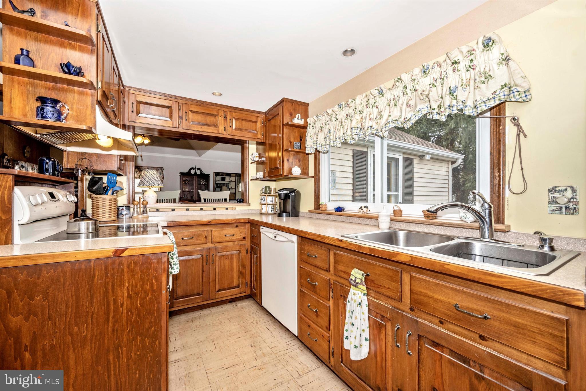 9602 Rocky Ridge Road Rocky Ridge, MD 21778 - Photo 14 of 47