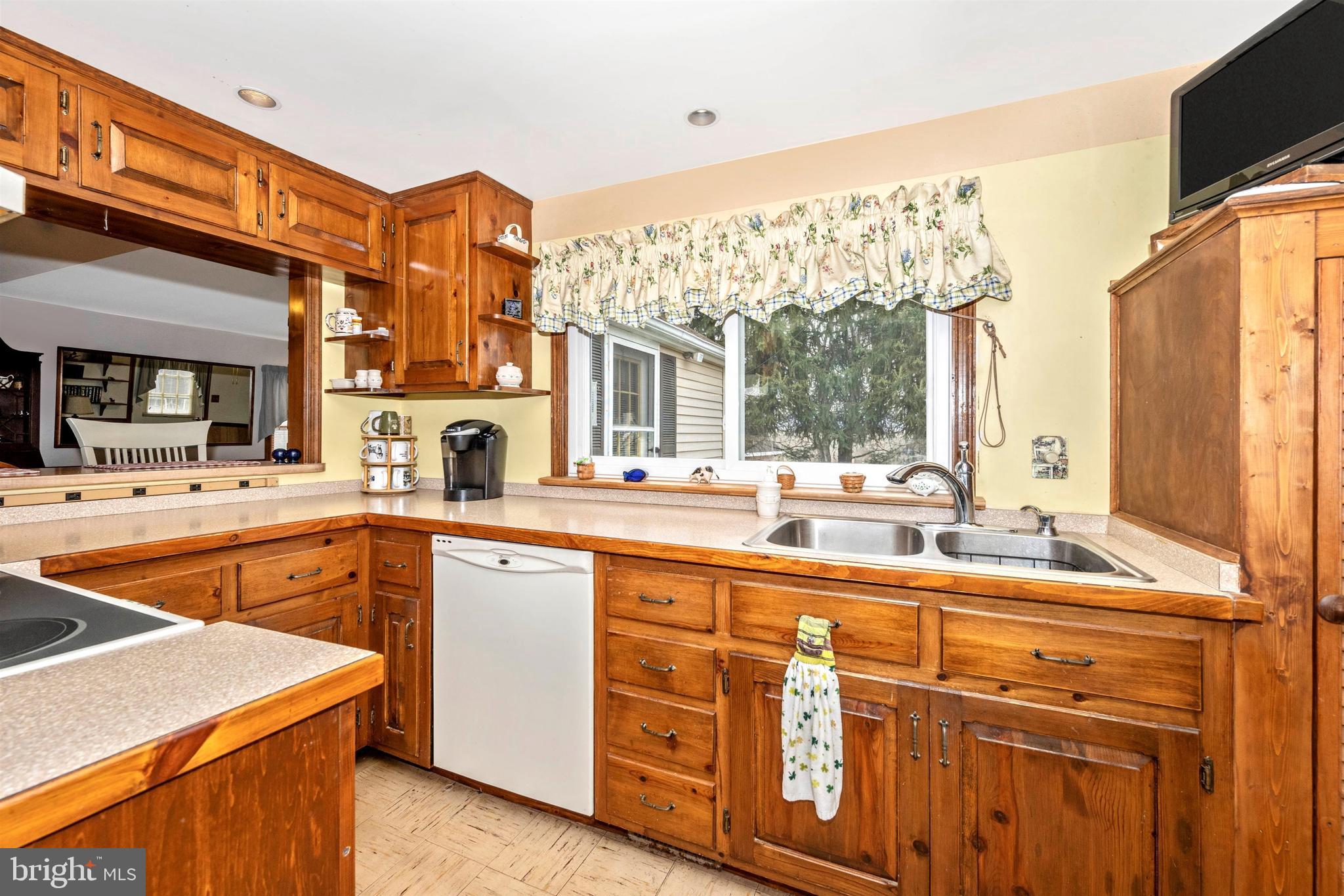 9602 Rocky Ridge Road Rocky Ridge, MD 21778 - Photo 15 of 47