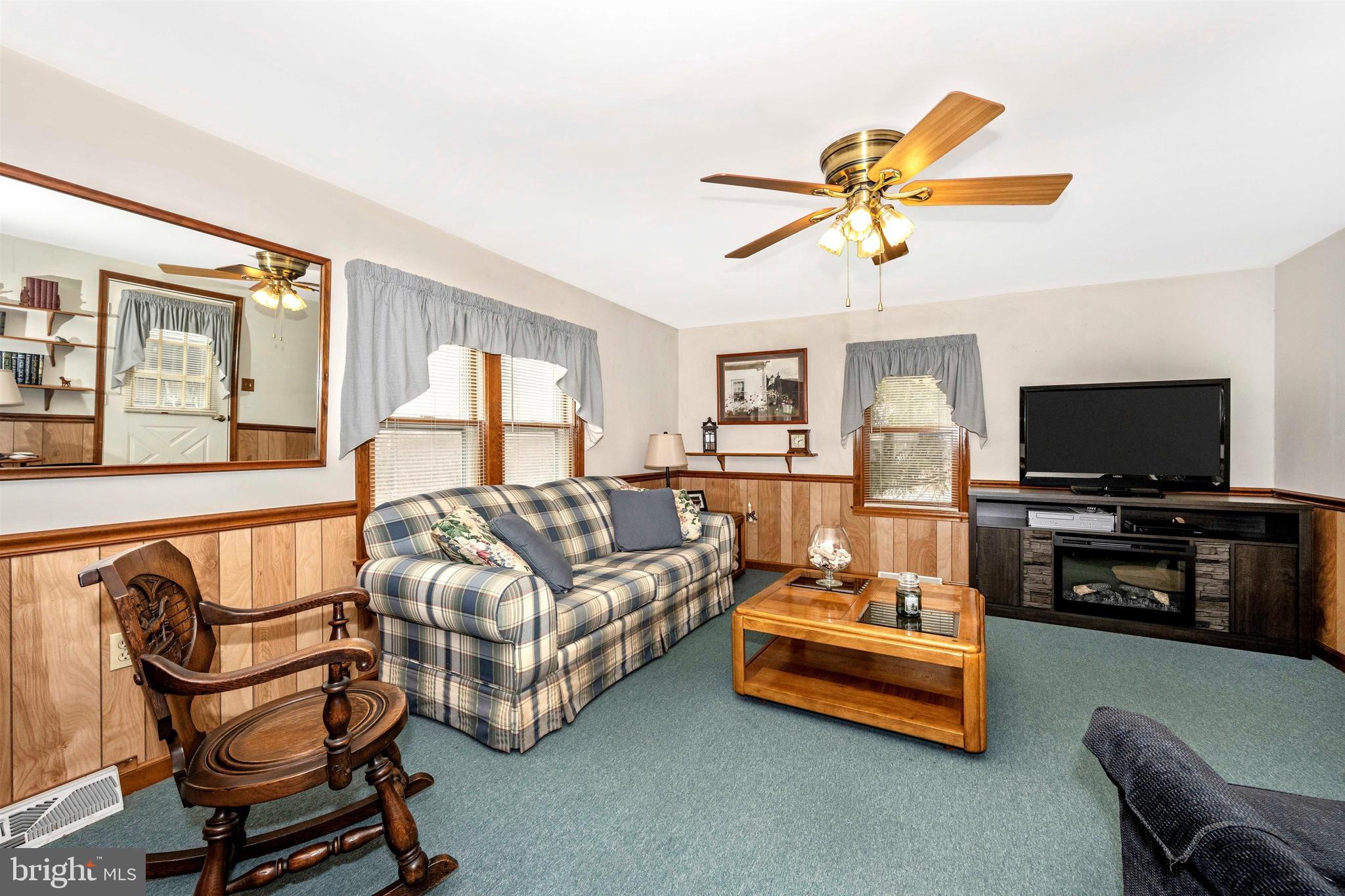 9602 Rocky Ridge Road Rocky Ridge, MD 21778 - Photo 4 of 47