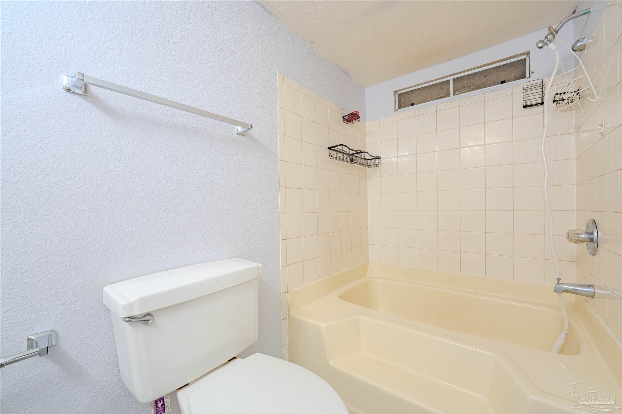 5652 Ruth Court Milton, FL 32583 - Photo 24 of 34 Gallery Image 24