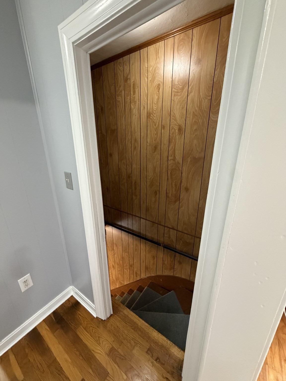 211 Wiliam Fall River Fall River, MA 02721 - Photo 20 of 36 Gallery Image 20