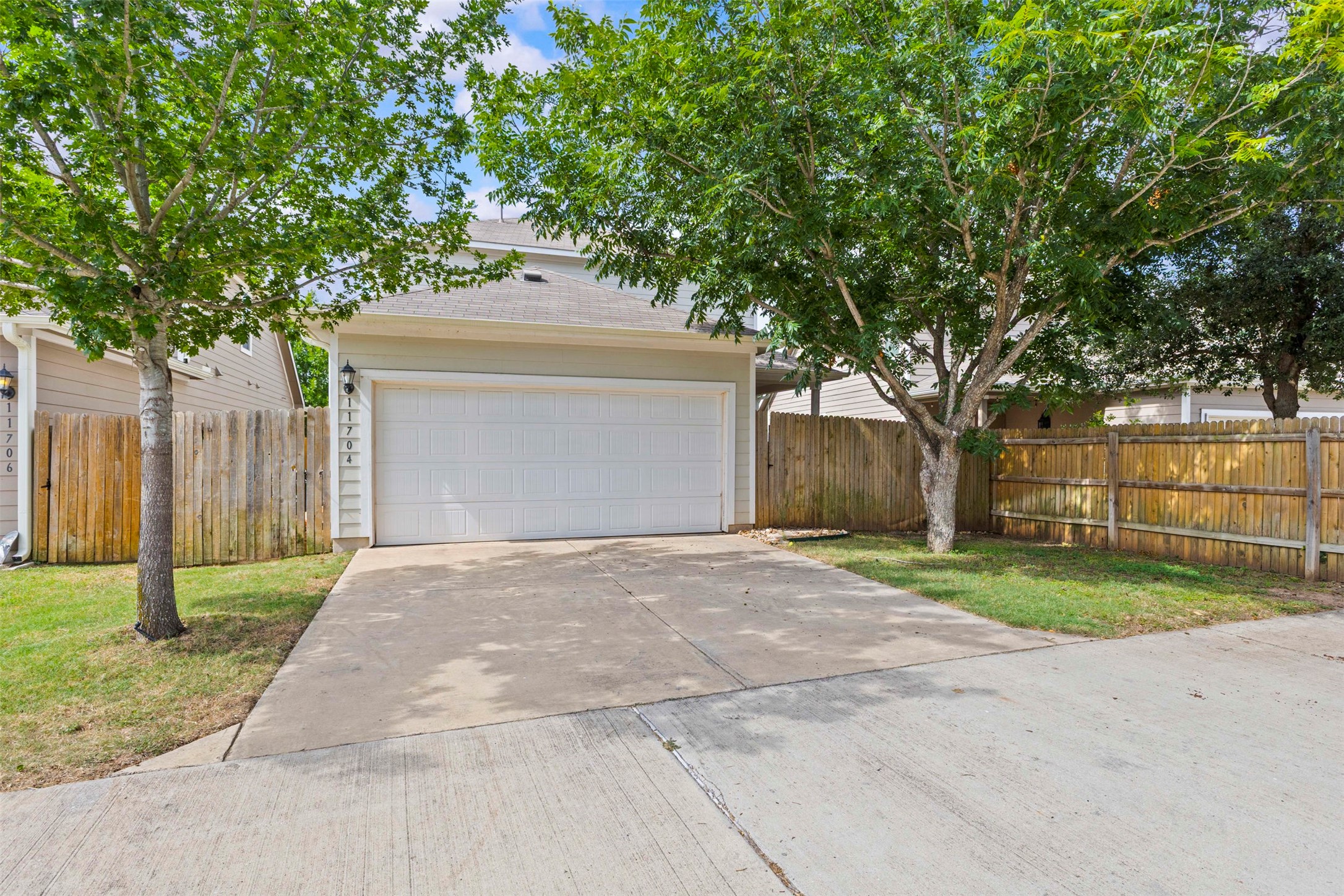11704 Prado Ranch Boulevard Austin, TX 78725 - Photo 27 of 29