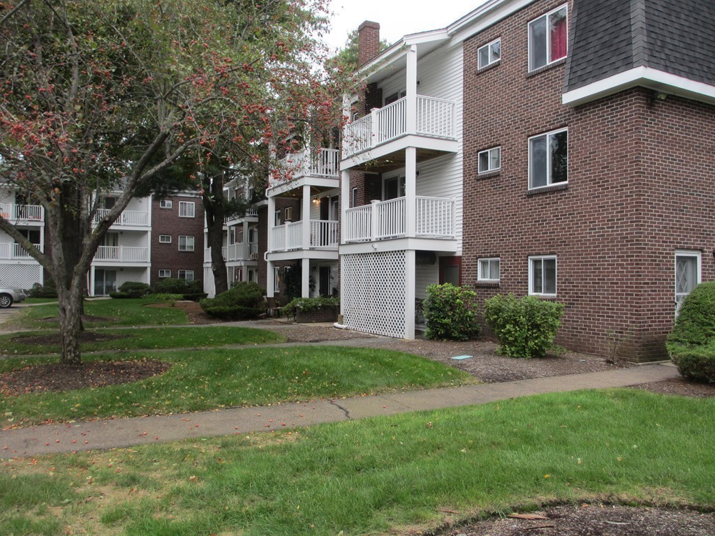 50 Will Drive, Unit 76 Canton, MA 02021 - Photo 12 of 17