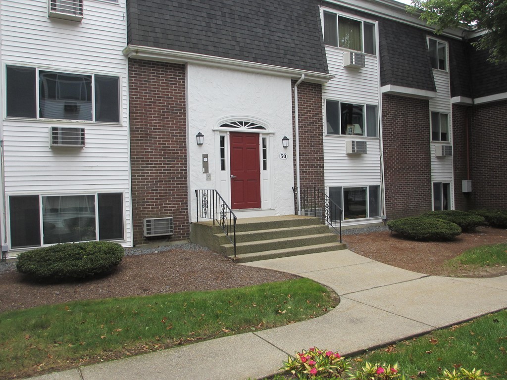 50 Will Drive, Unit 76 Canton, MA 02021 - Photo 3 of 17