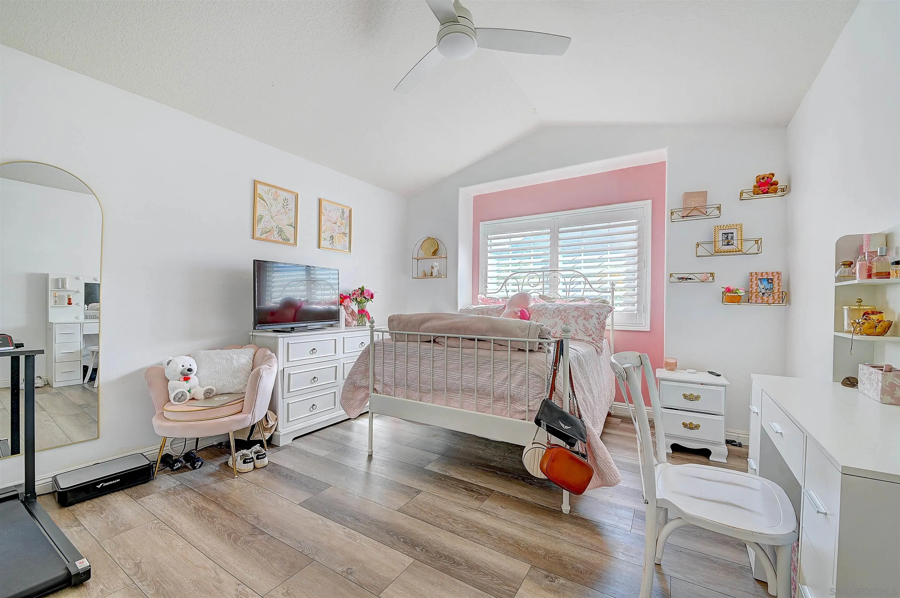 45774 Hopactong Street Temecula, CA 92592 - Photo 23 of 26 a living room with furniture and a flat screen tv