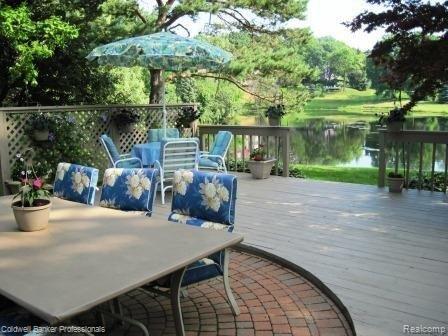 4518 Brightmore Road Bloomfield Hills, MI 48302 - Photo 21 of 25 Deck