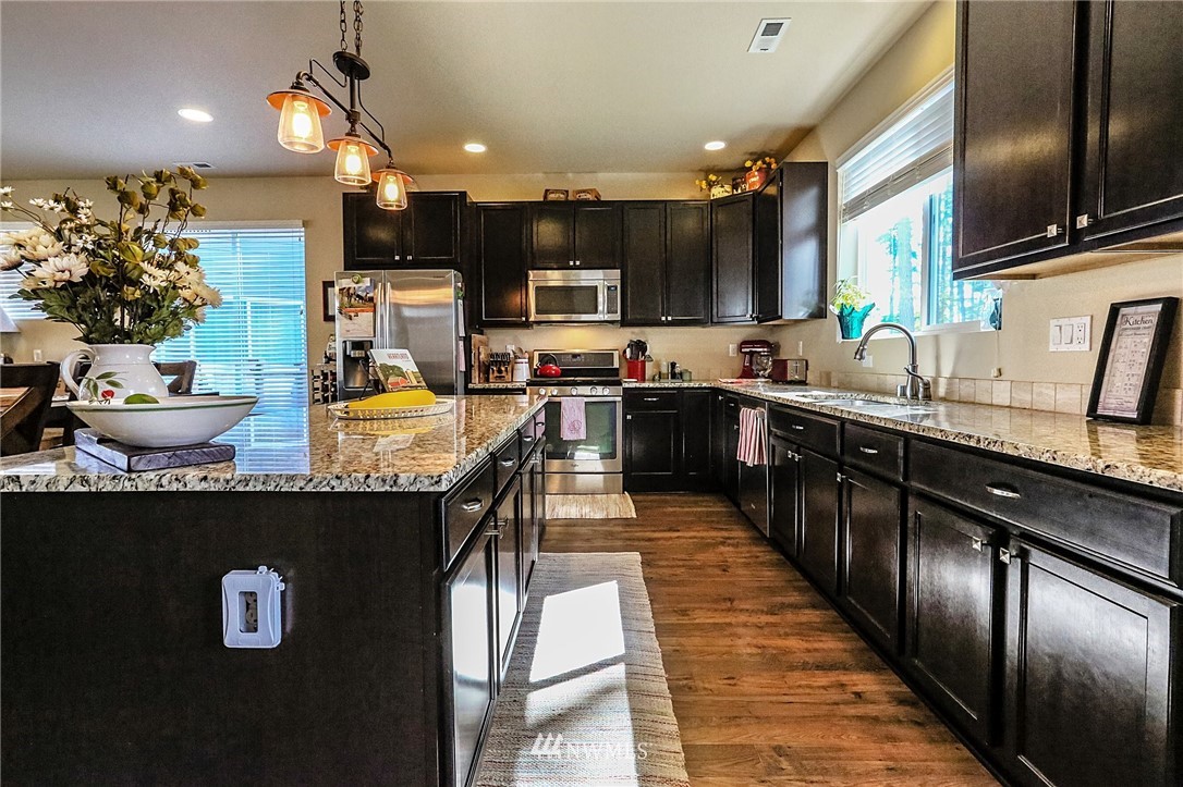 4170 Southwest Colbert Way Port Orchard, WA 98367 - Photo 8 of 25 Gallery Image 8