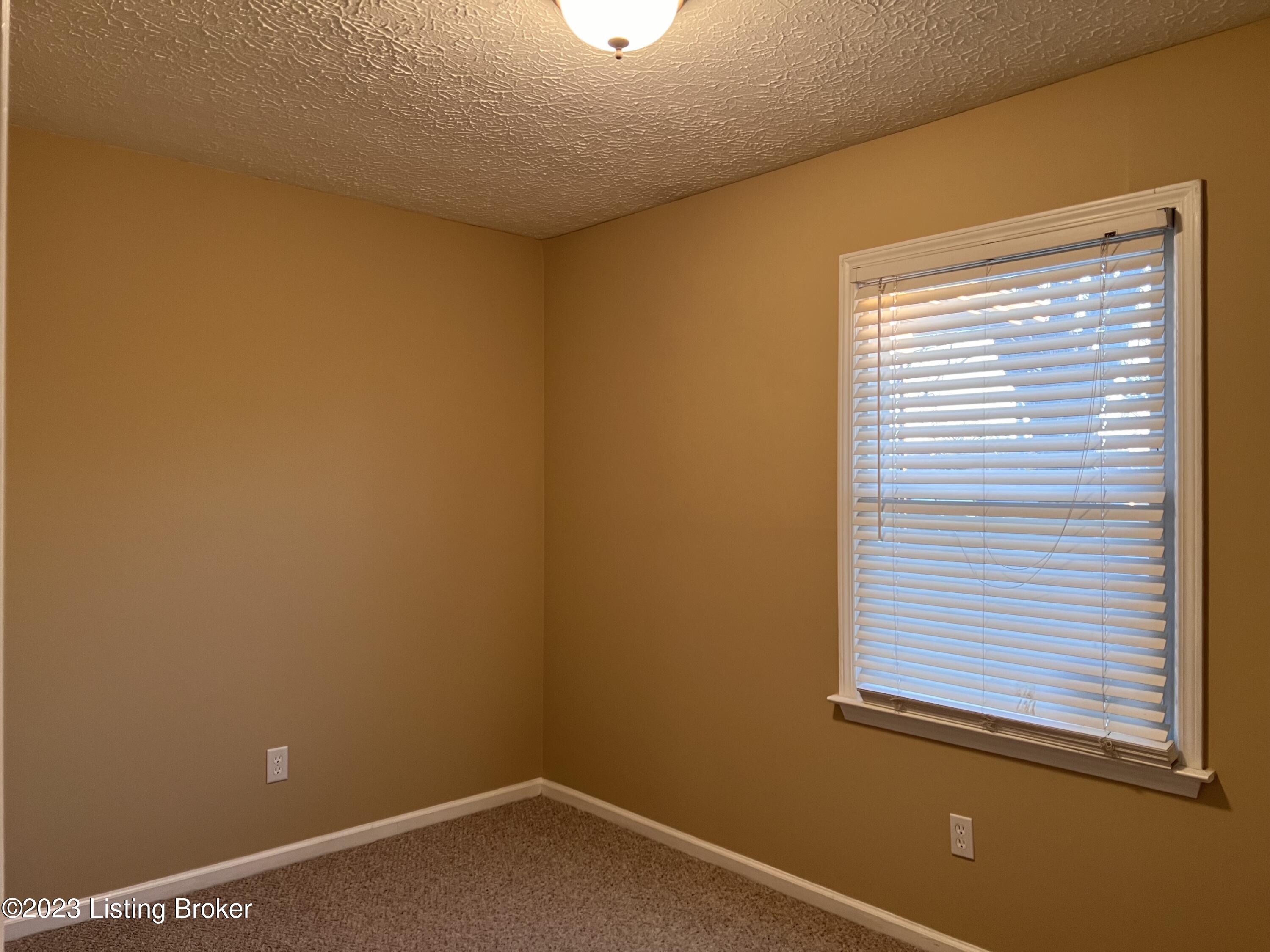 1092 Flatlick Road Mount Washington, KY 40047 - Photo 26 of 38 23_bedroom 3