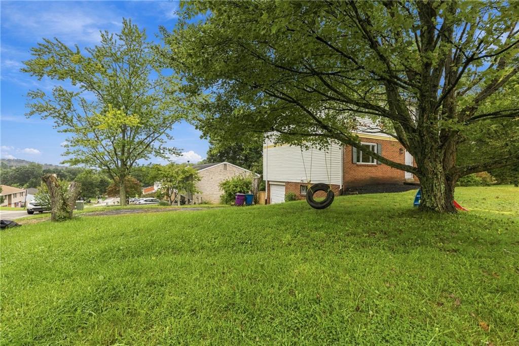 498 Maple Road Pittsburgh, PA 15239 - Photo 17 of 17 Gallery Image 17