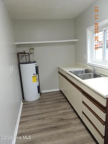 $2,000 | 1108 Hendricks Avenue, Jacksonville, NC 28540