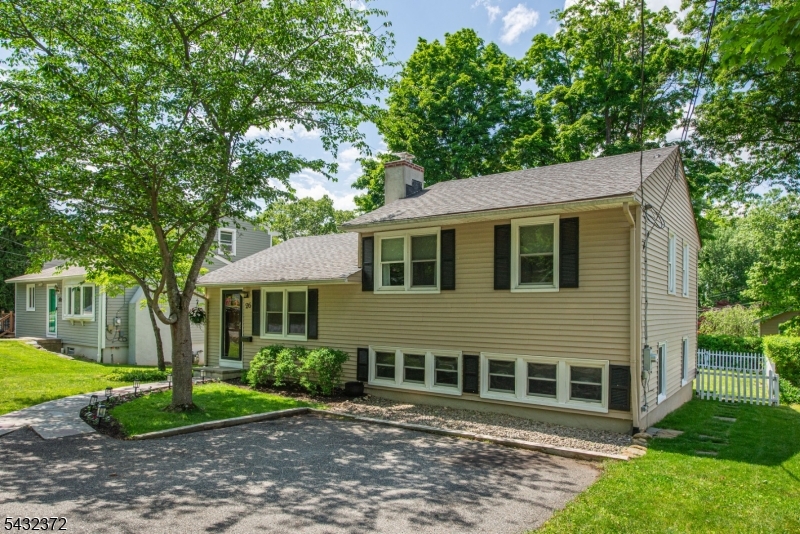 26 Lakeview Road Sparta, NJ 07871 - Photo 39 of 50