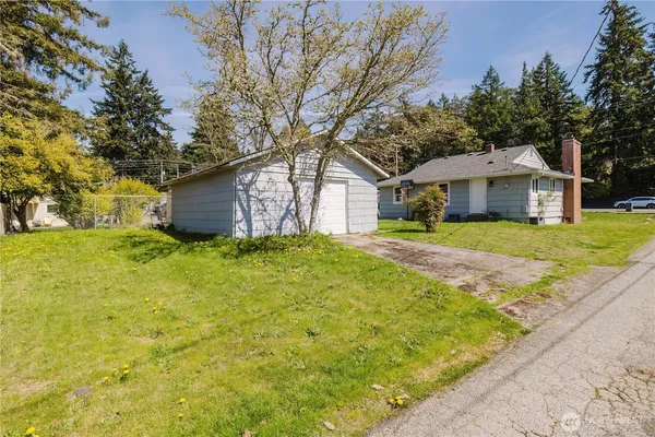 $425,000 | 3335 Trenton Avenue, Bremerton, WA 98310