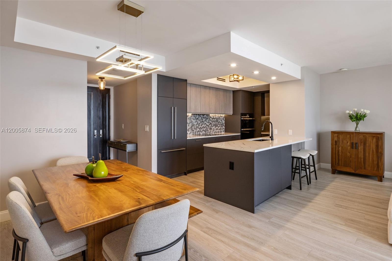 848 Brickell Key Drive, Unit 3403 Miami, FL 33131 - Photo 16 of 57