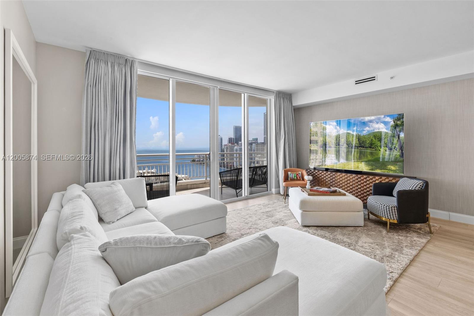 848 Brickell Key Drive, Unit 3403 Miami, FL 33131 - Photo 20 of 57