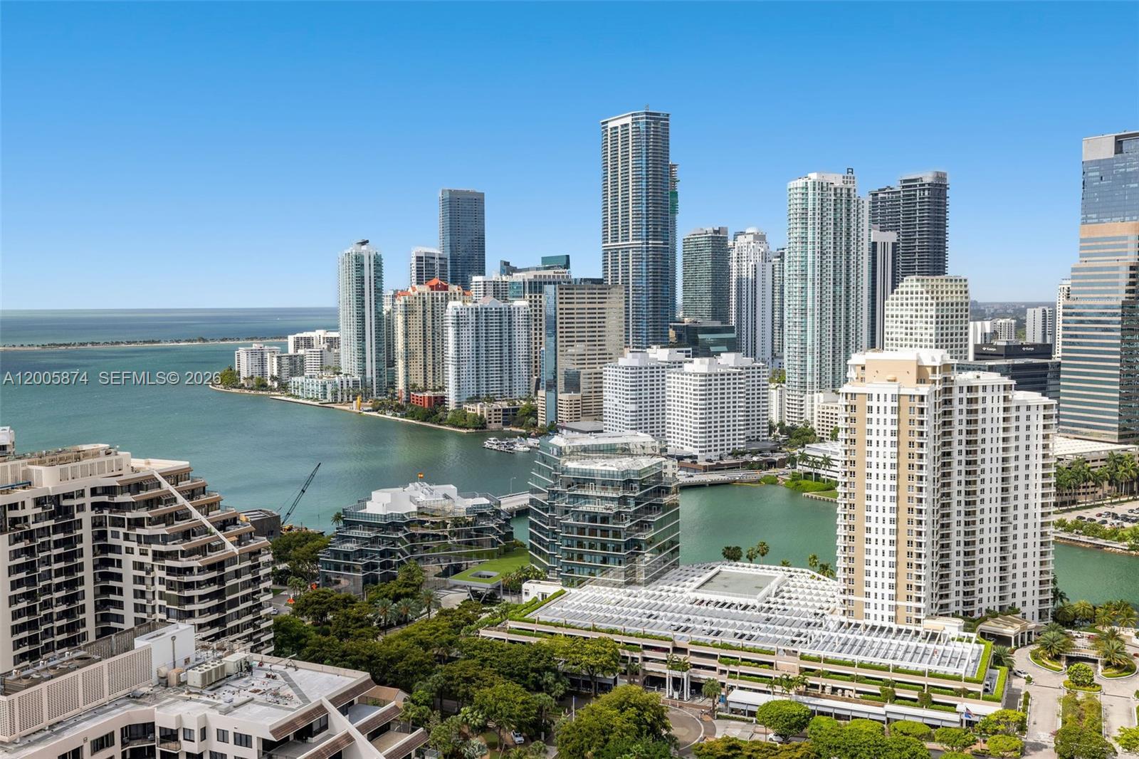 848 Brickell Key Drive, Unit 3403 Miami, FL 33131 - Photo 27 of 57