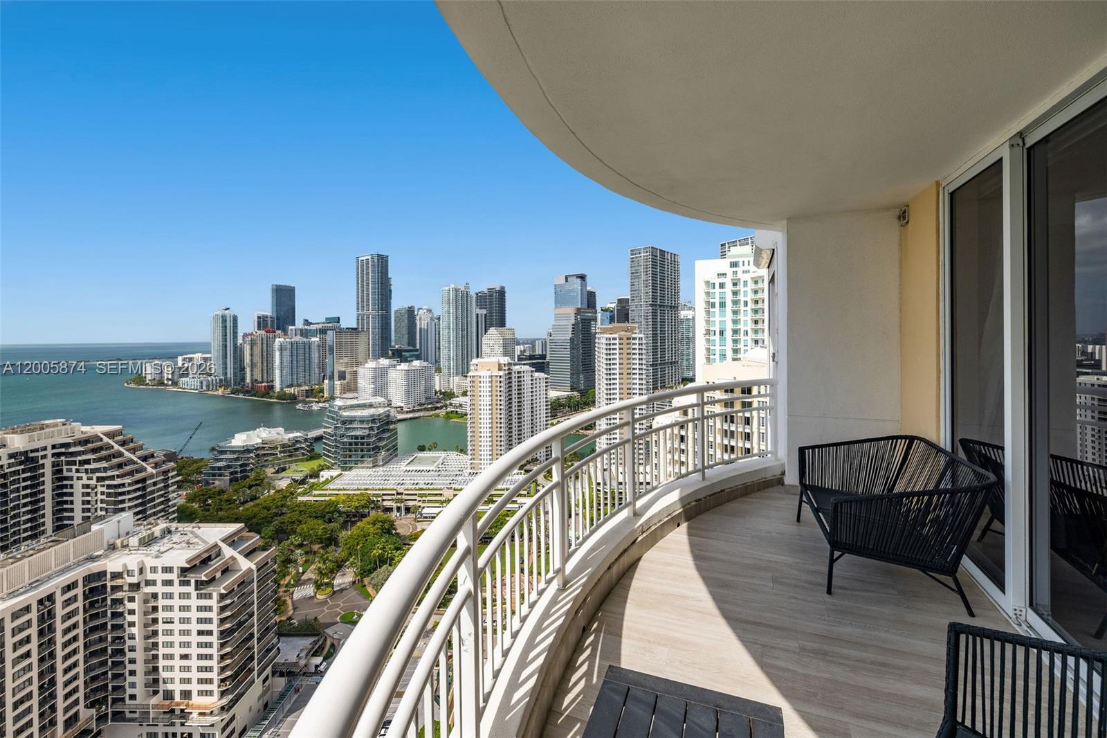 848 Brickell Key Drive, Unit 3403 Miami, FL 33131 - Photo 28 of 57