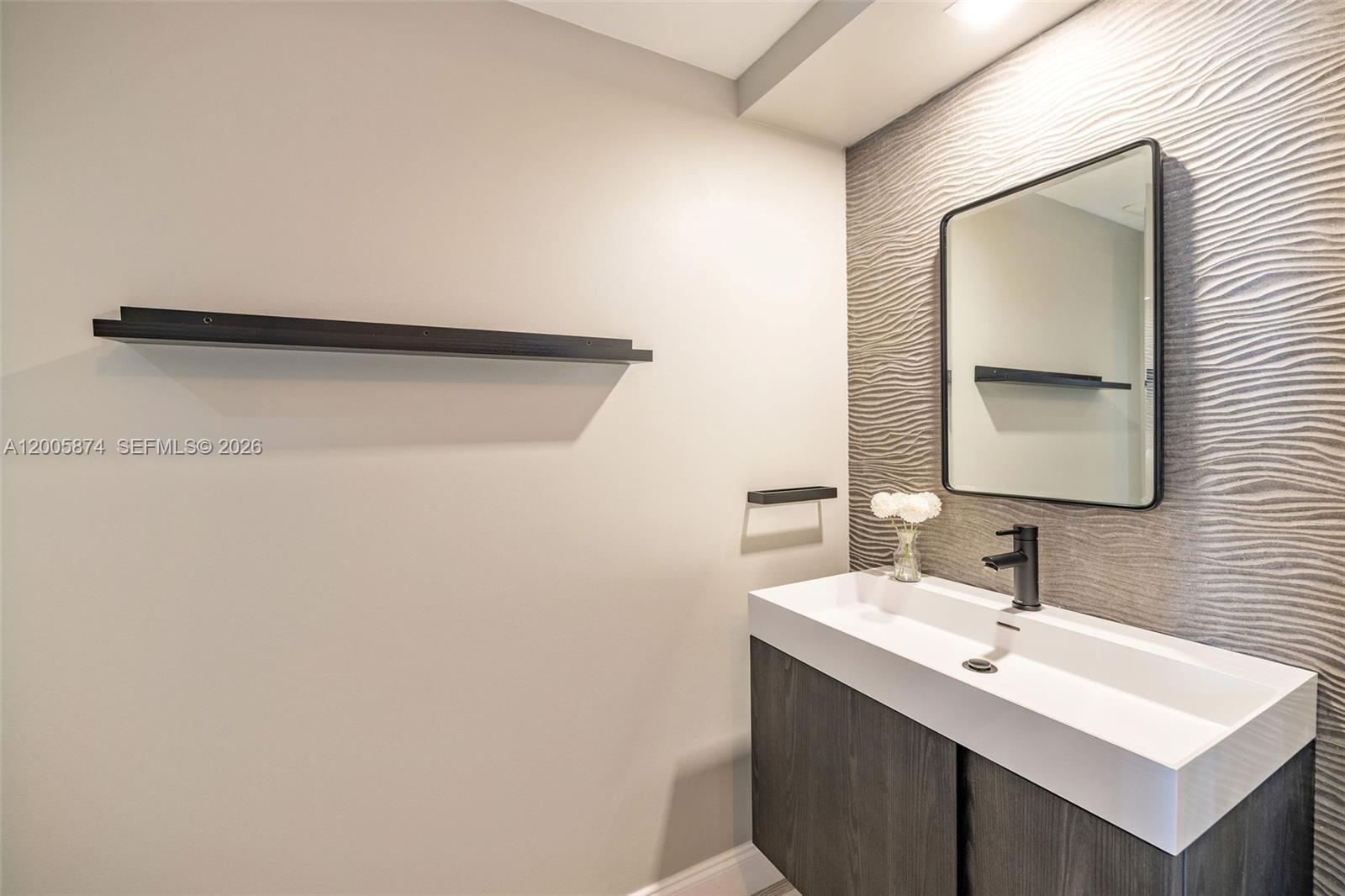 848 Brickell Key Drive, Unit 3403 Miami, FL 33131 - Photo 41 of 57