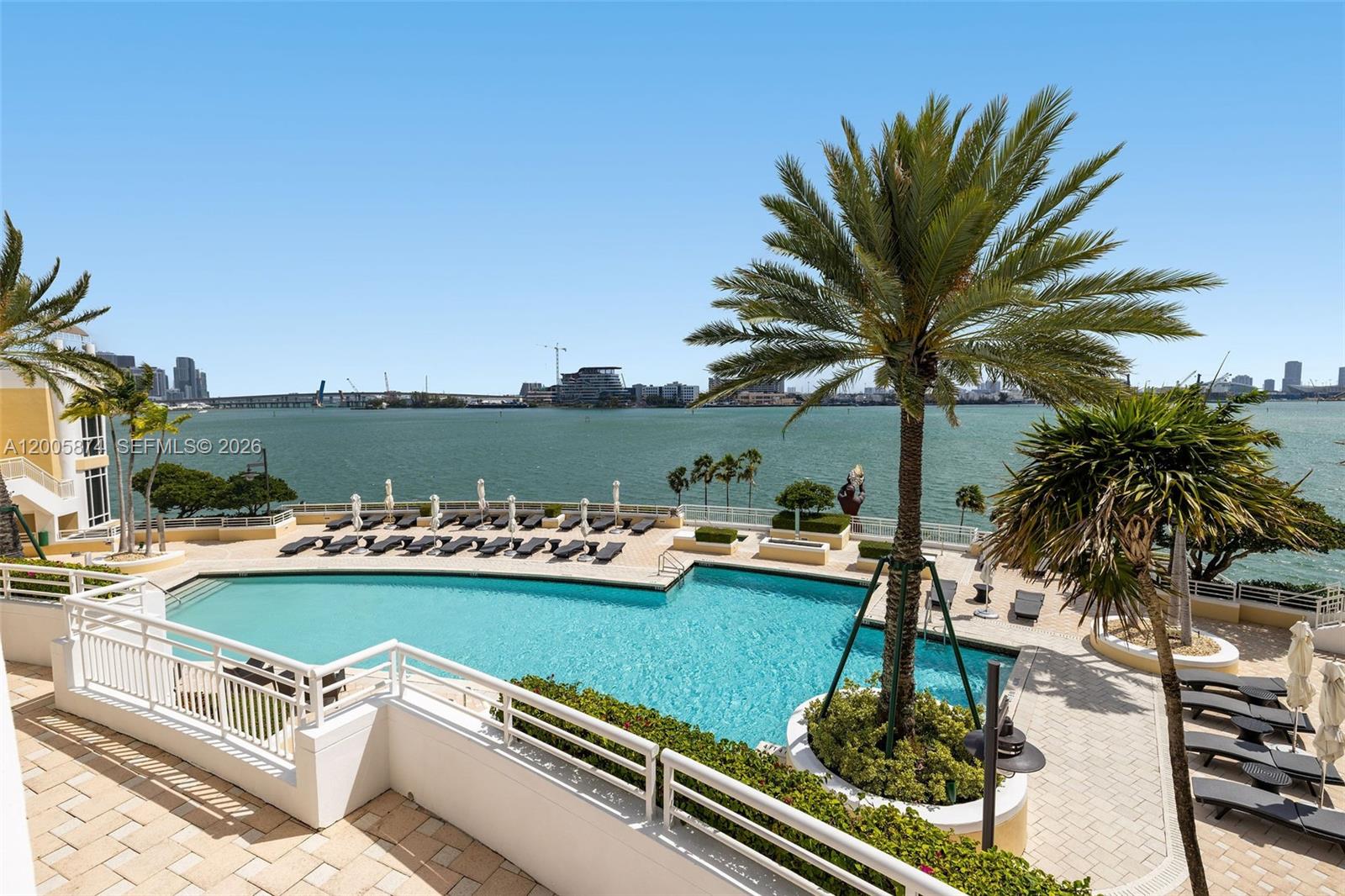 848 Brickell Key Drive, Unit 3403 Miami, FL 33131 - Photo 46 of 57