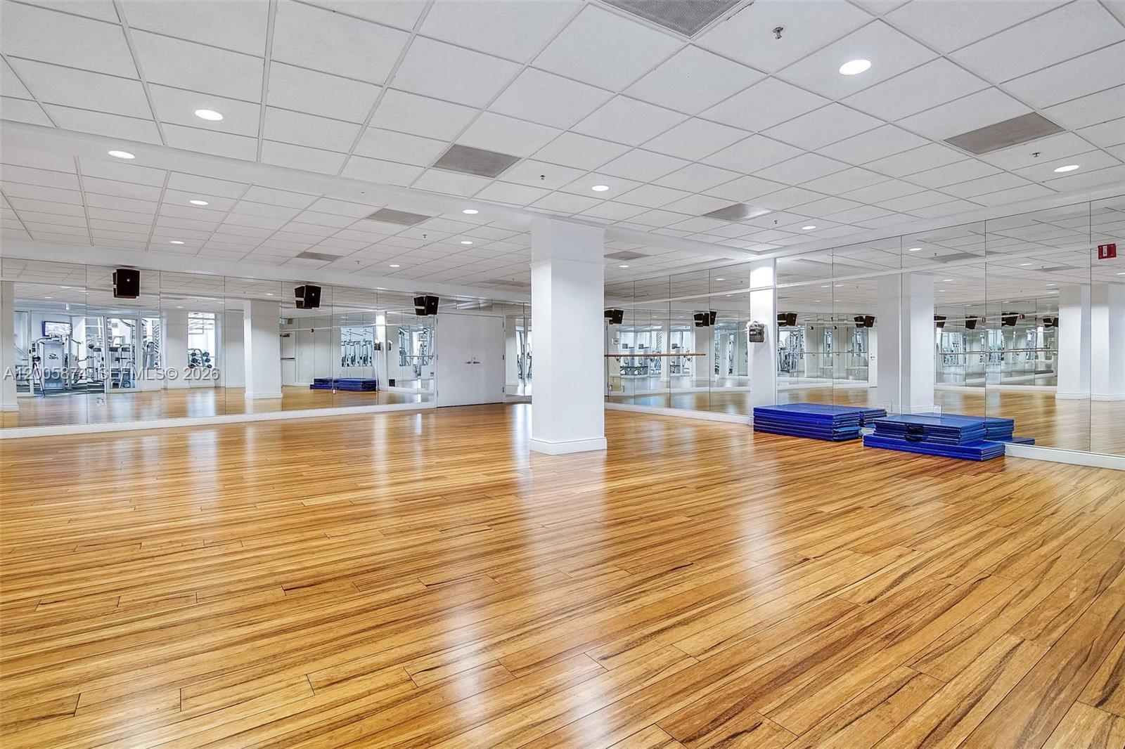 848 Brickell Key Drive, Unit 3403 Miami, FL 33131 - Photo 52 of 57