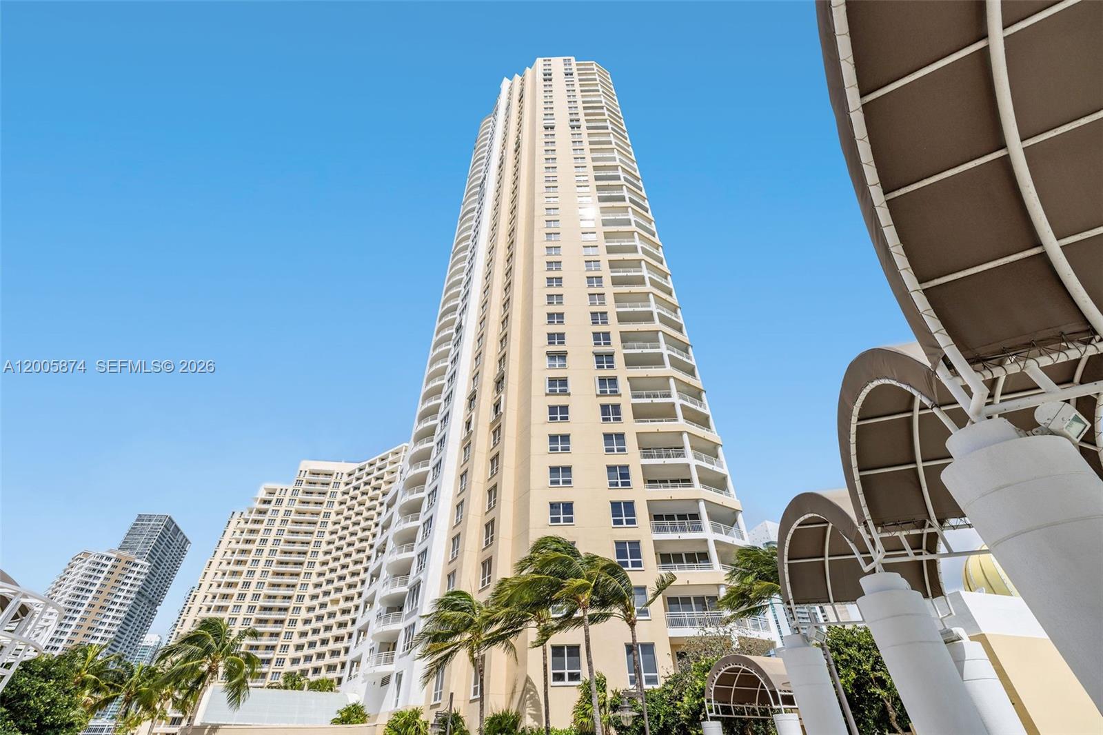 848 Brickell Key Drive, Unit 3403 Miami, FL 33131 - Photo 56 of 57