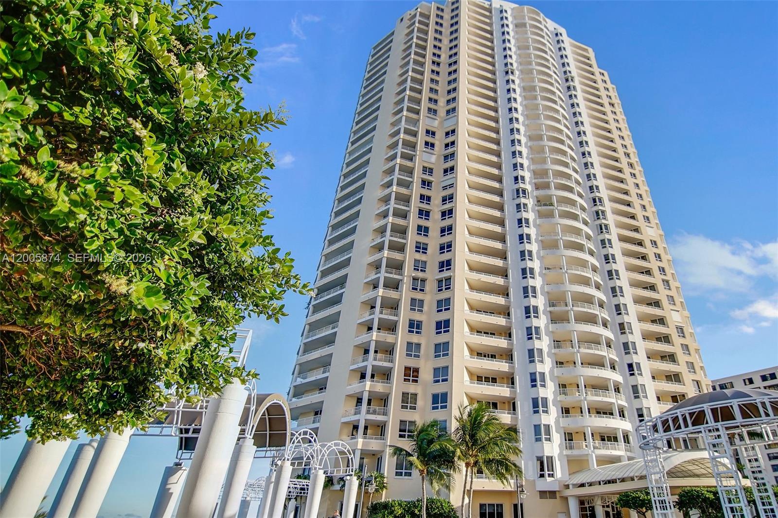 848 Brickell Key Drive, Unit 3403 Miami, FL 33131 - Photo 57 of 57