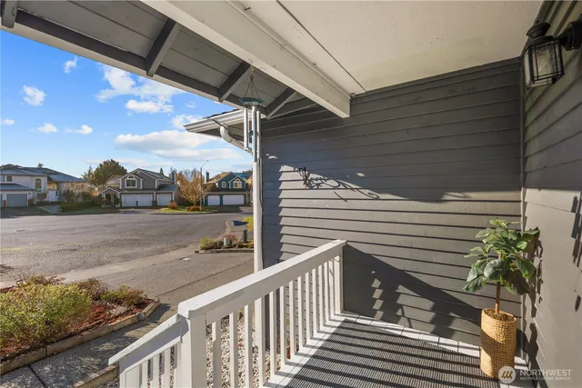 $749,000 | 11114 Southeast 218th Place, Kent, WA 98031
