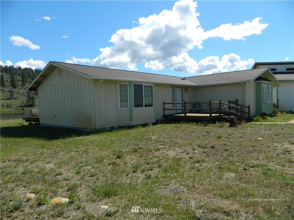 797 Aeneas Valley Road Tonasket, WA 98855 - Photo 2 of 10