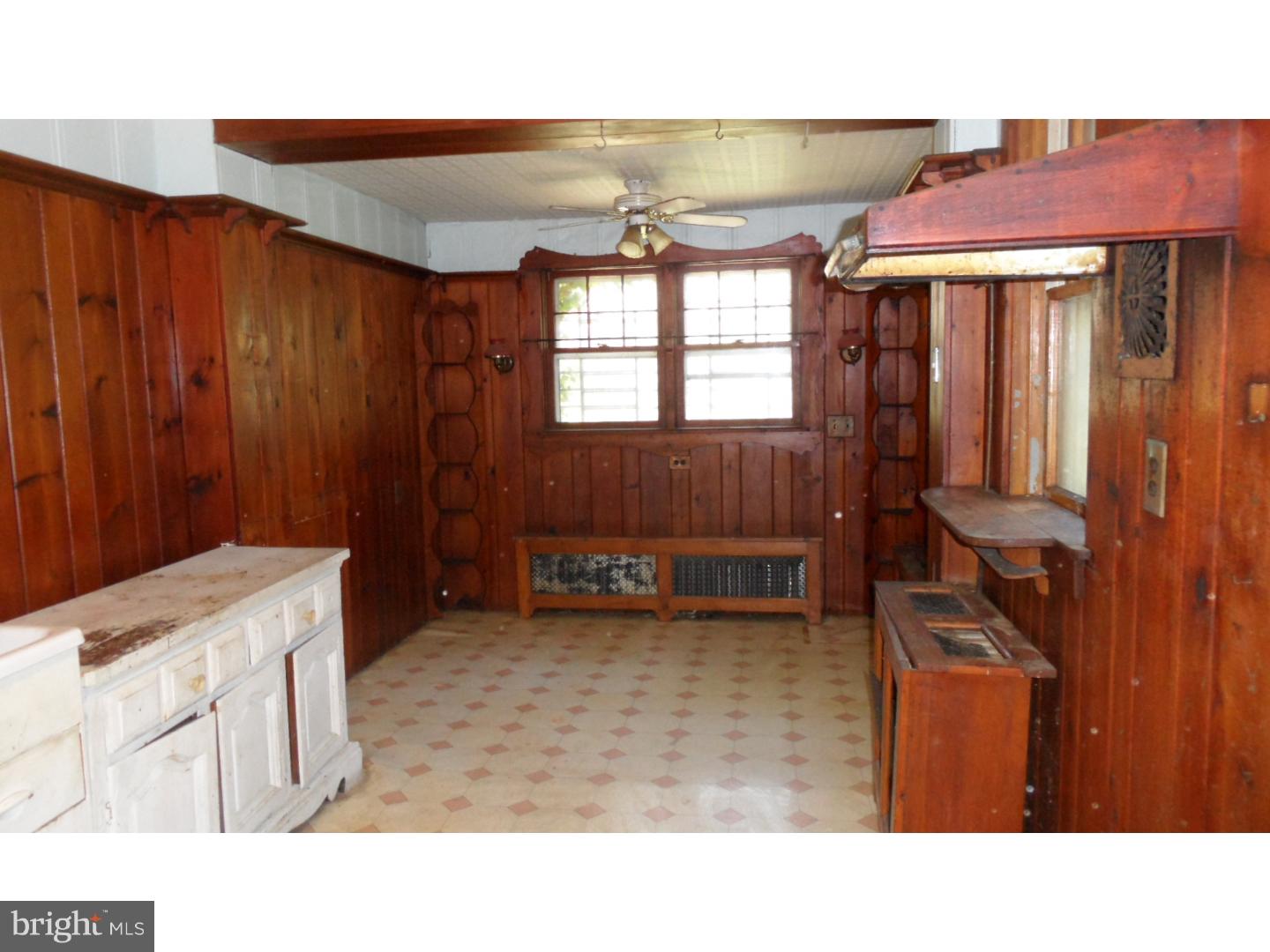 2859 Tuckahoe Road Camden, NJ 08104 - Photo 11 of 24 Gallery Image 11
