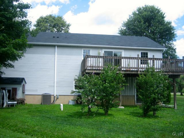 9468 Jacktown Road Bangor, PA 18013 - Photo 6 of 34 Gallery Image 6