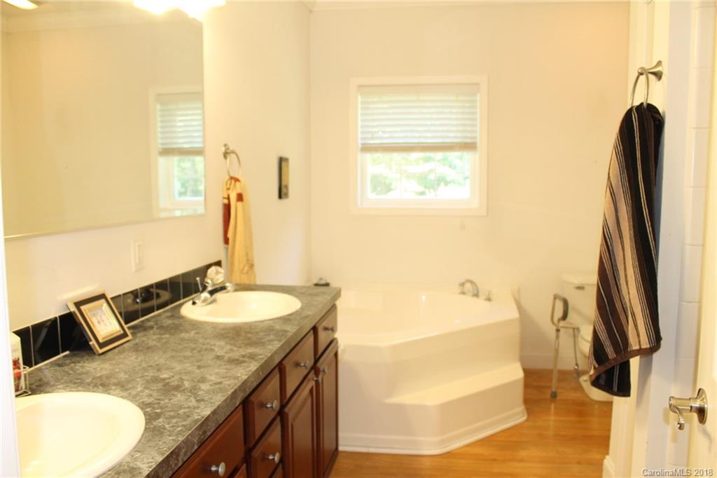 3048 Howards Bridge Road Union Grove, NC 28689 - Photo 16 of 30 Gallery Image 16