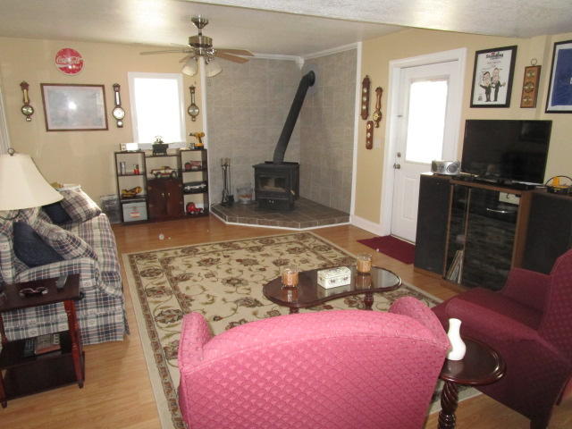 10744 Mountain Road Luttrell, TN 37779 - Photo 4 of 17 IMG_2781