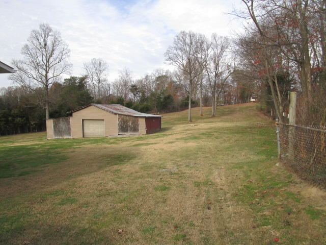 10744 Mountain Road Luttrell, TN 37779 - Photo 9 of 17 IMG_2776