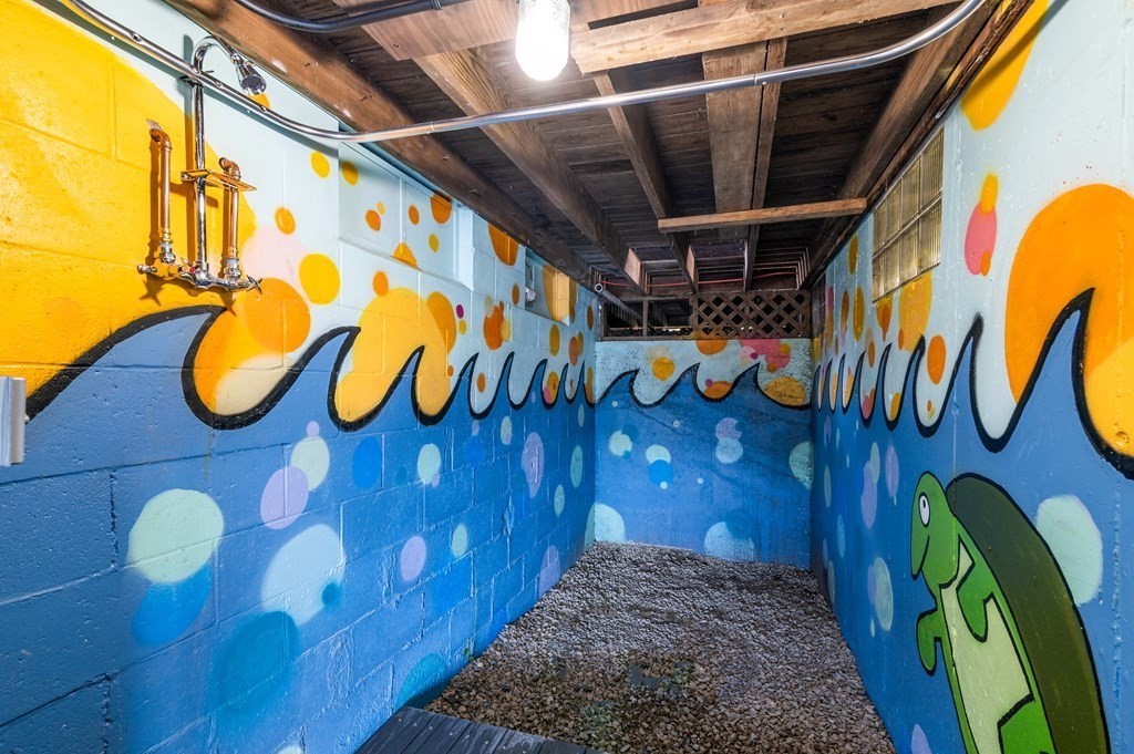 46 Oak Place Halifax, MA 02338 - Photo 29 of 42 a view of walk in entryway