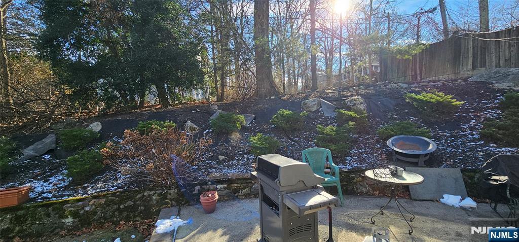 49 Fayson Lakes Road Butler, NJ 07405 - Photo 3 of 10