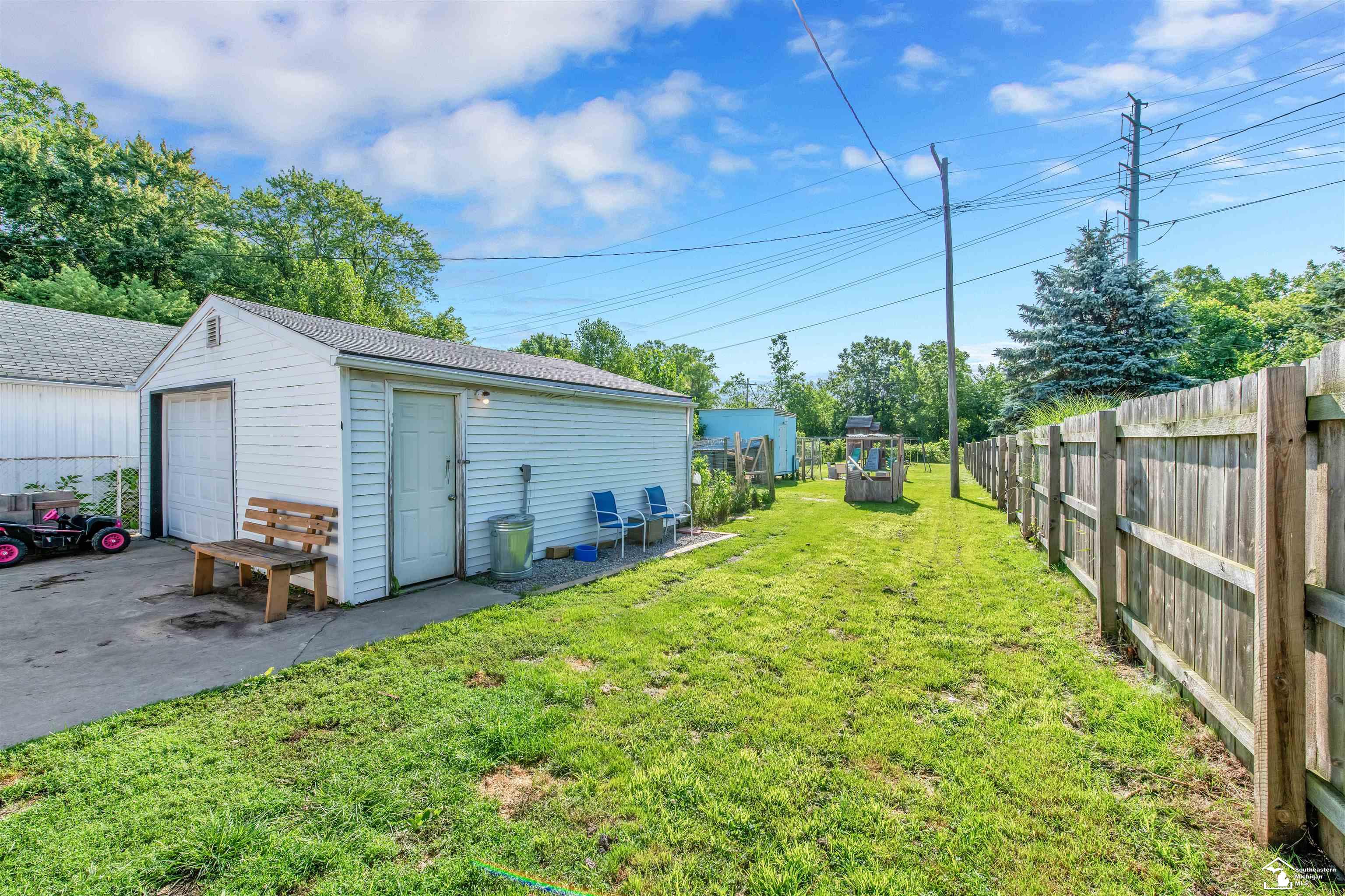 1848 Spaulding Road Monroe, MI 48162 - Photo 10 of 39