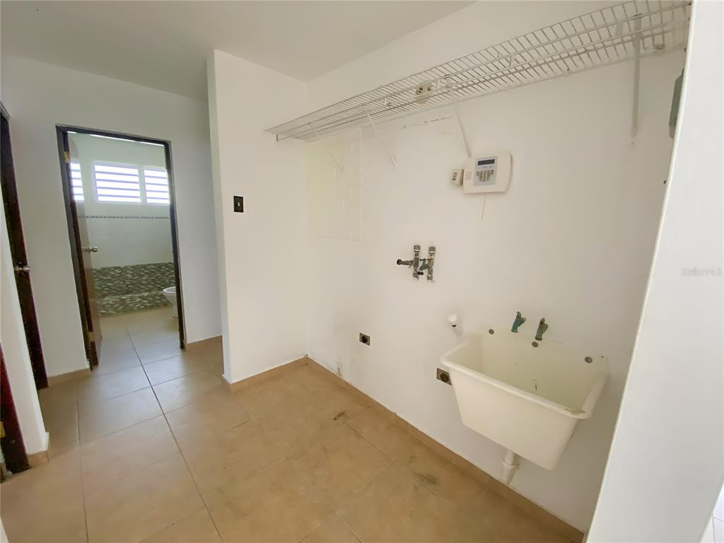 3 Sr 829 Bayamon, PR 00957 - Photo 8 of 15